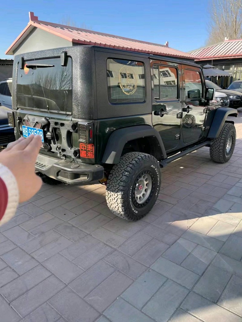 石家庄10年Jeep牧马人5
