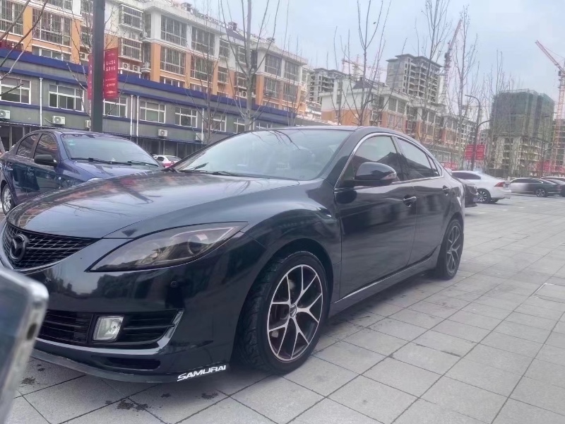 北京15年马自达睿翼8