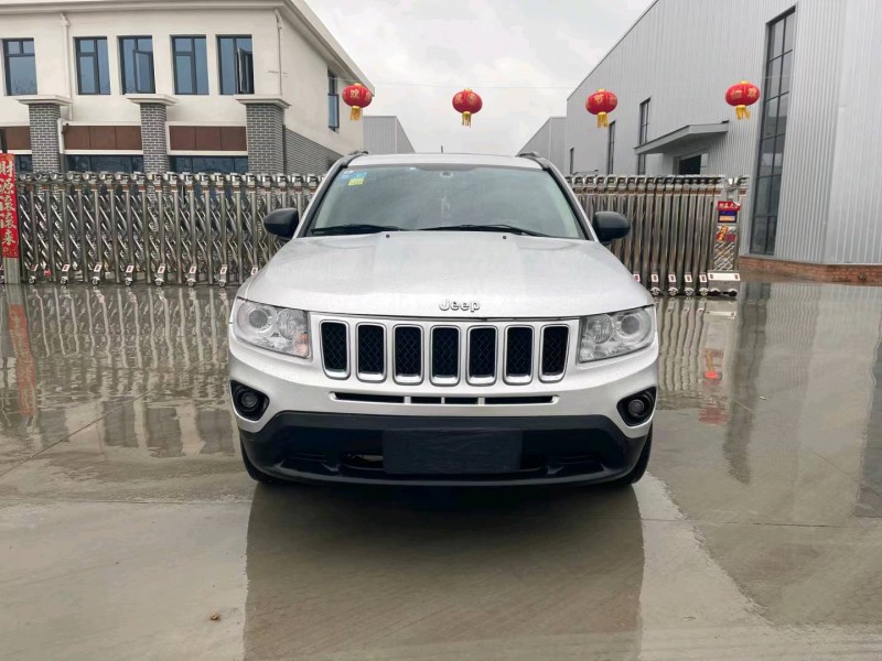 徐州12年Jeep指南者9