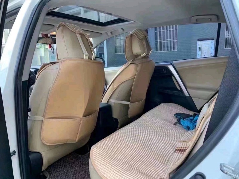广州15年丰田RAV44