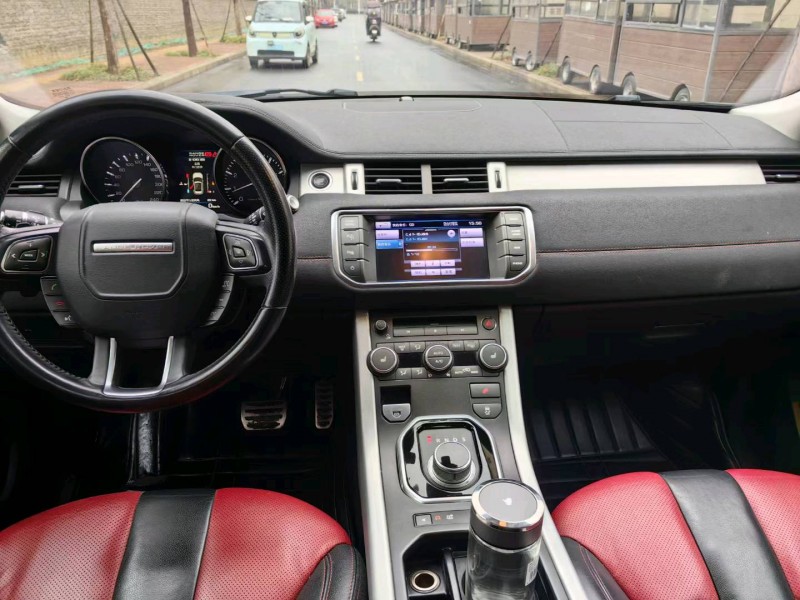 淮南13年路虎极光4