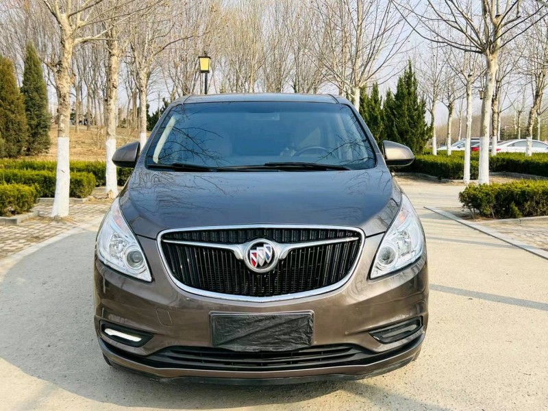 聊城17年别克GL81