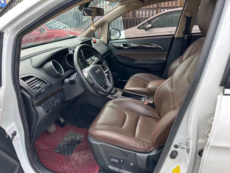 宜昌18年力帆汽车轩朗7