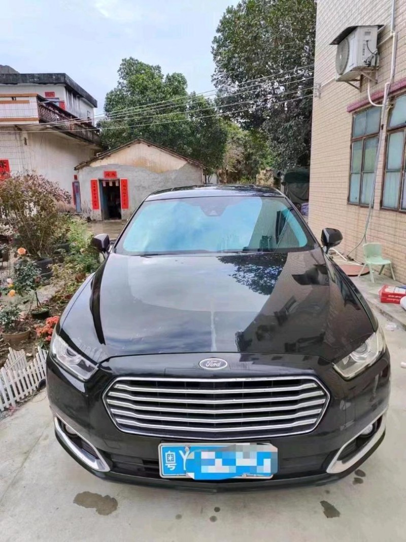 珠海16年福特金牛座1