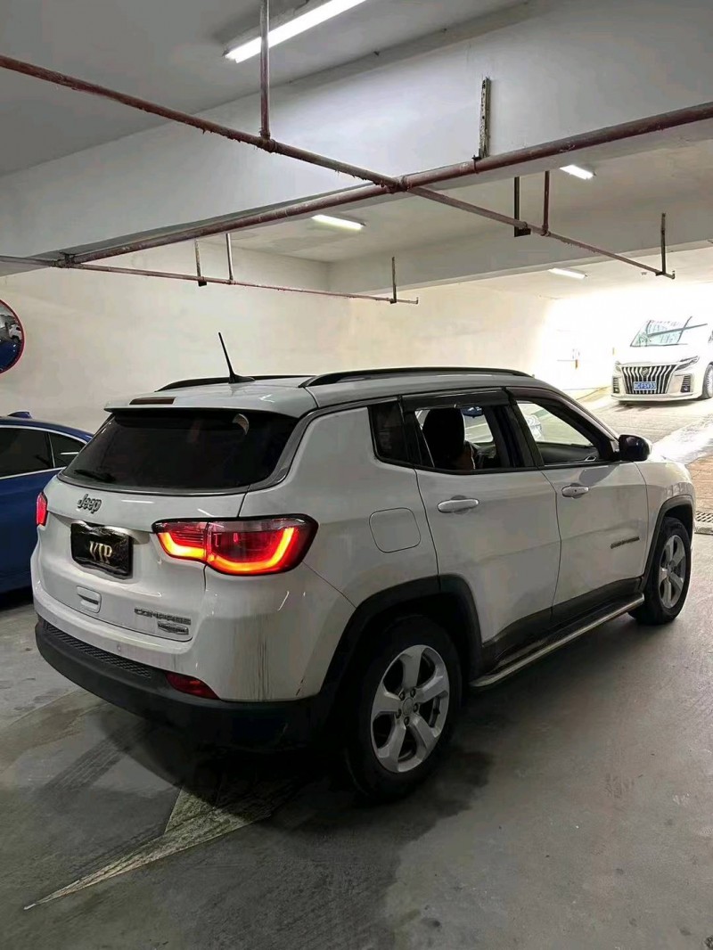 济南18年Jeep自由光8