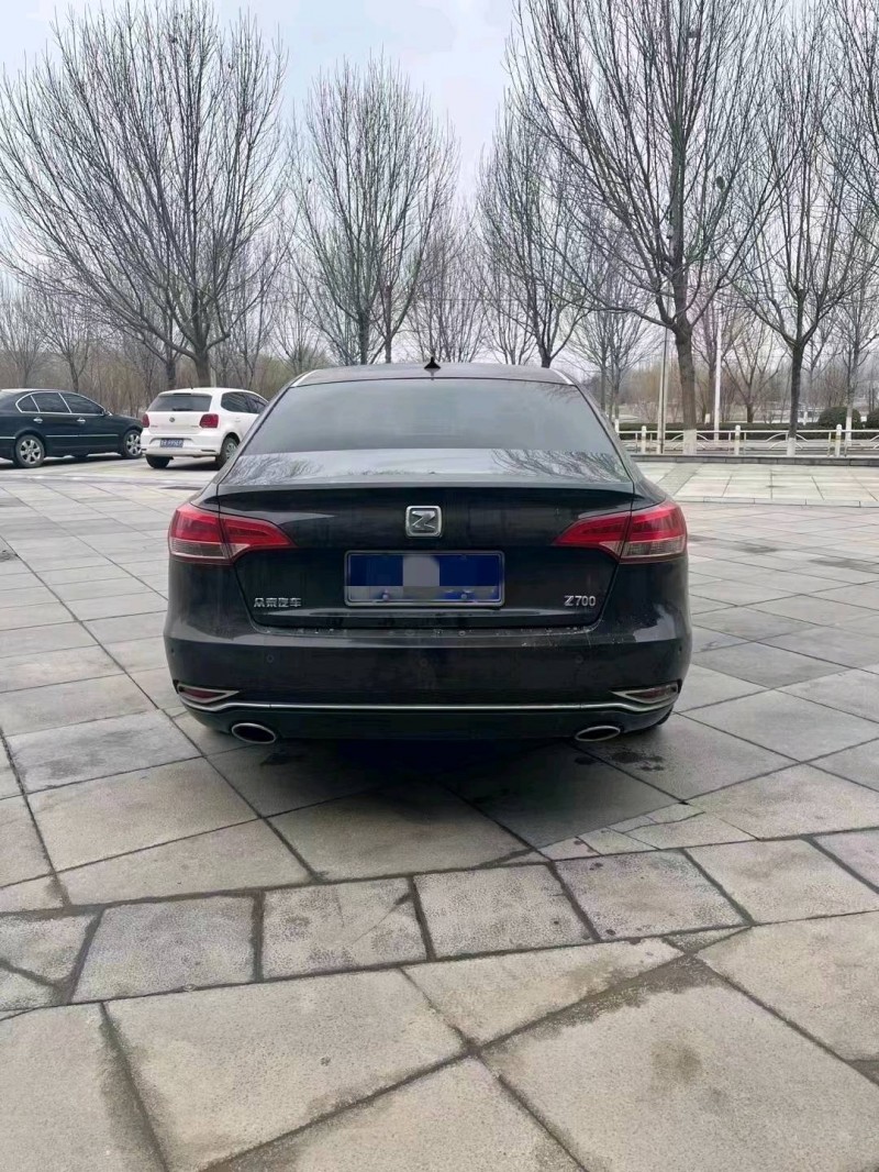 北京17年众泰Z7003