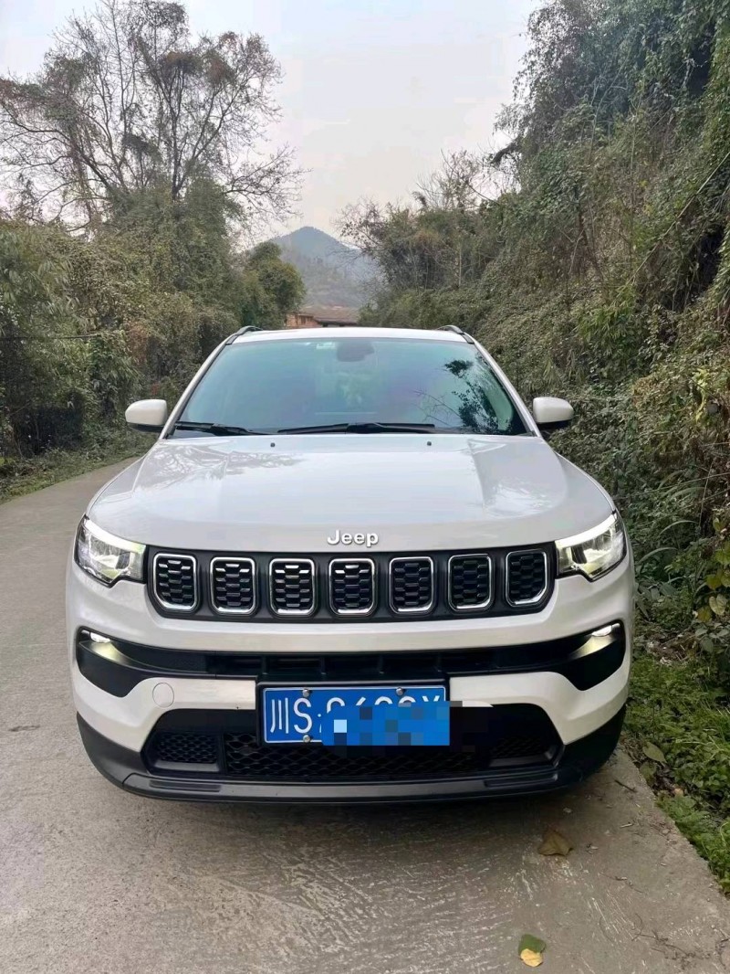 成都21年Jeep指南者1