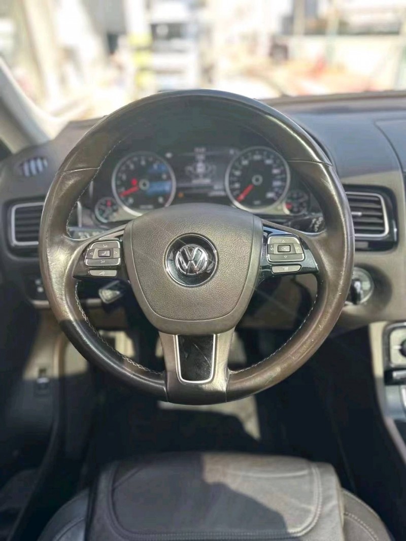 北京17年大众途锐3