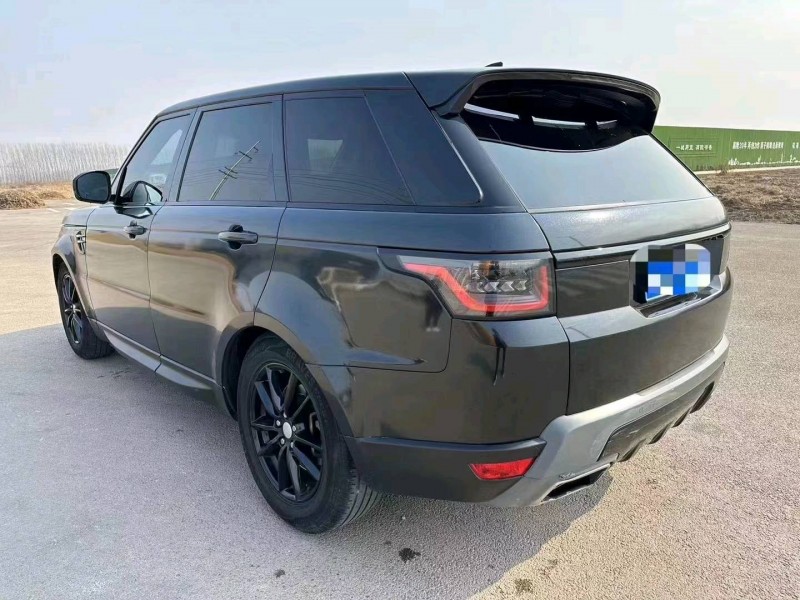 潍坊19年路虎揽胜运动2