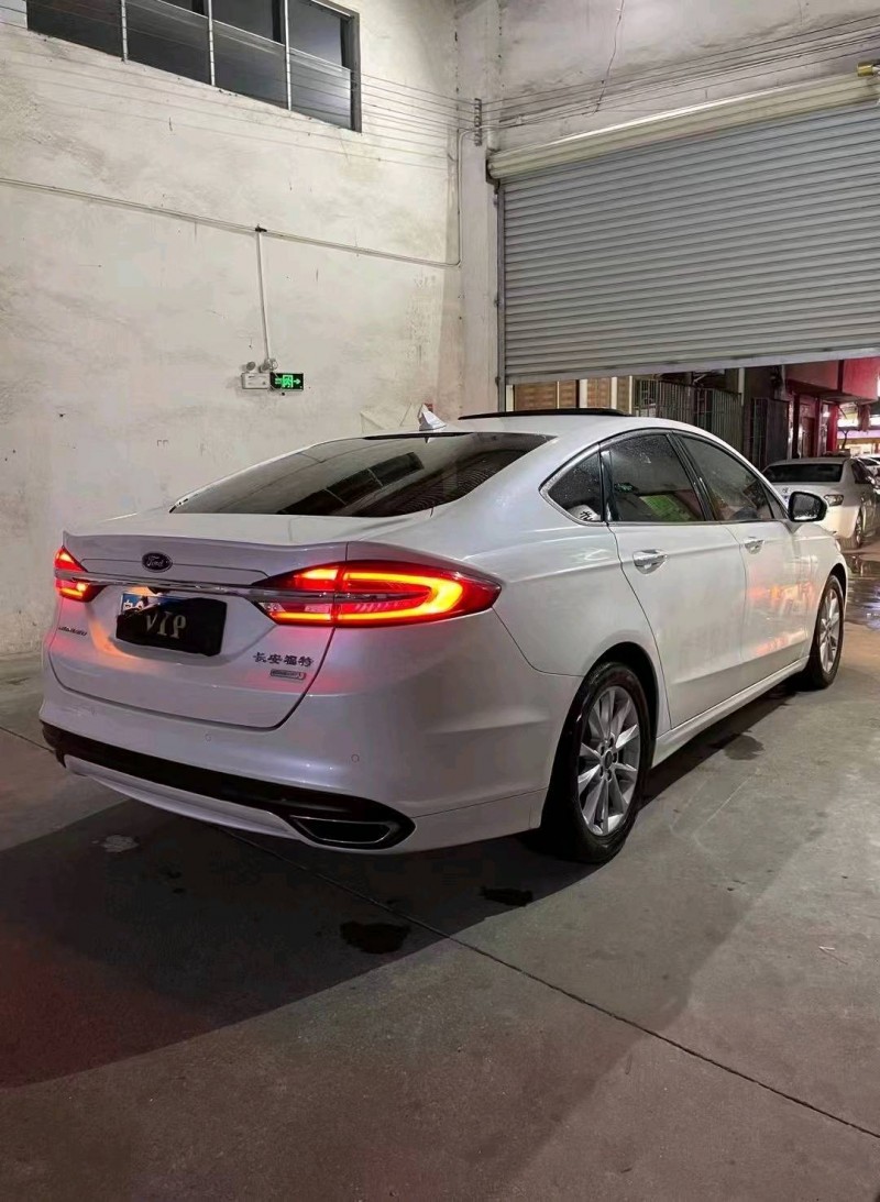 珠海17年福特蒙迪欧2