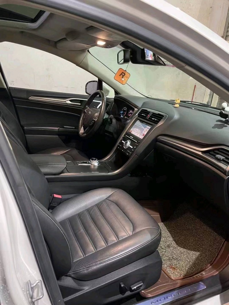 珠海17年福特蒙迪欧3