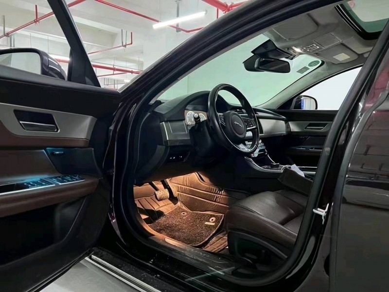 济南18年捷豹XF3