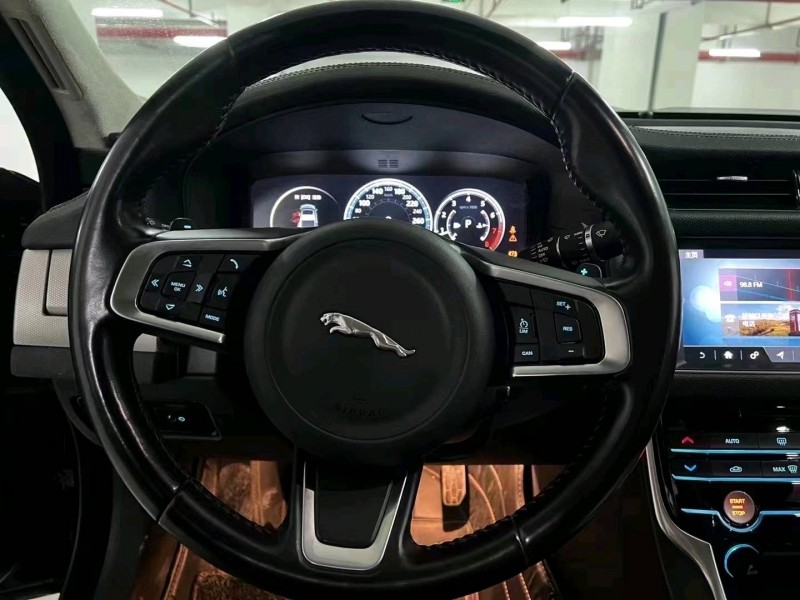 济南18年捷豹XF5