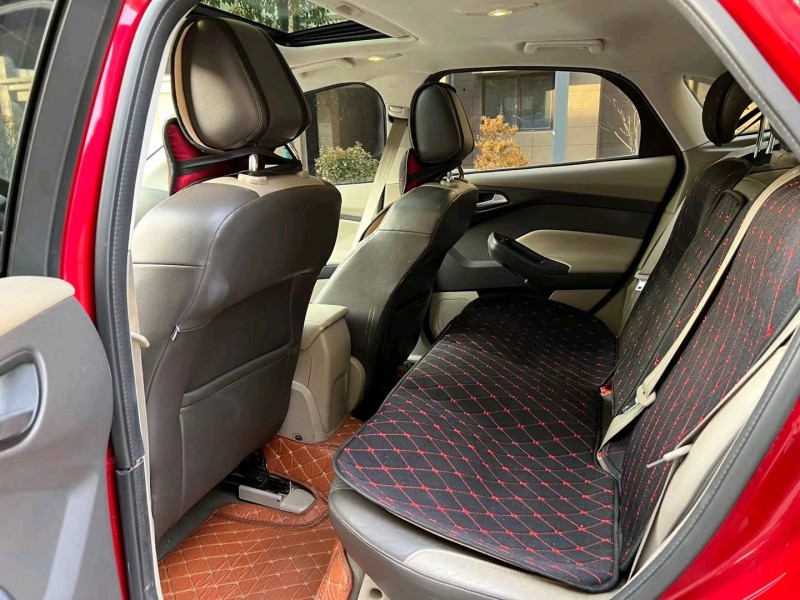 徐州13年福特福克斯6