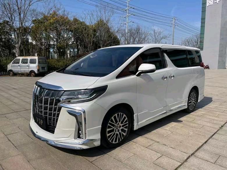 盐城17年丰田埃尔法3