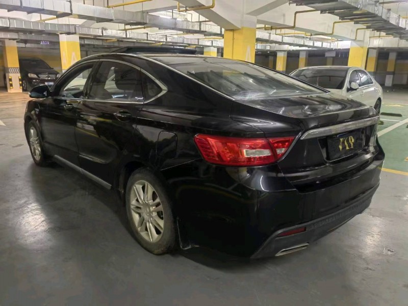 宜昌15年吉利博瑞3