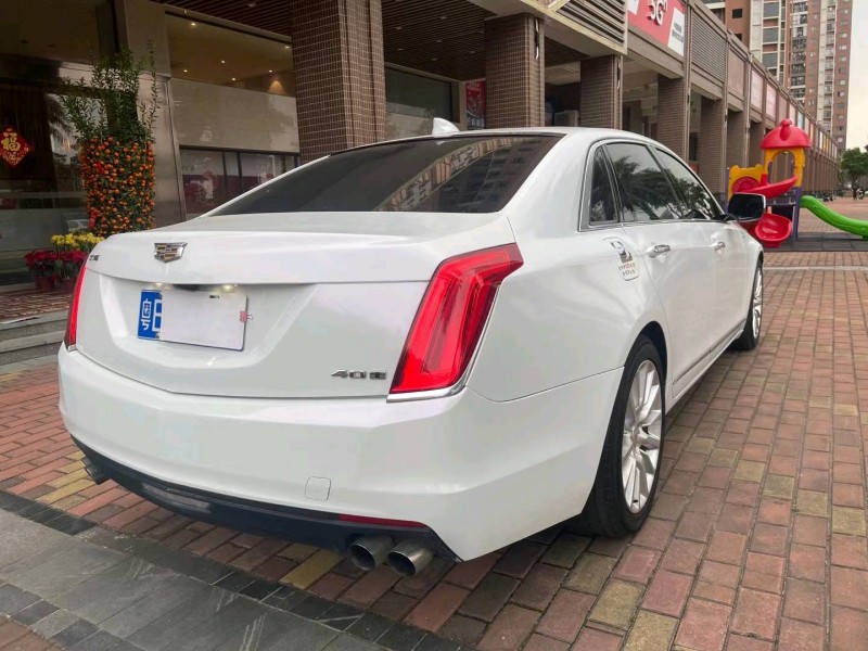 佛山16年凯迪拉克CT66