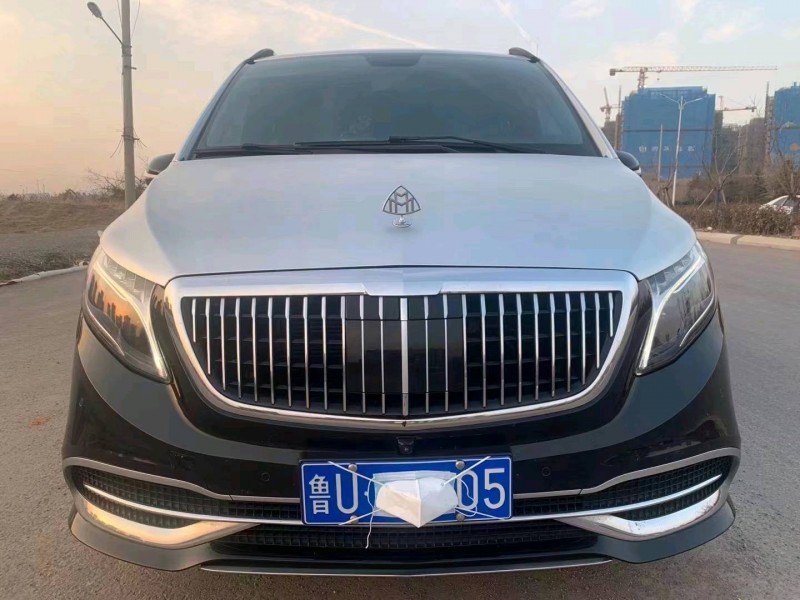 枣庄18年奔驰威霆1