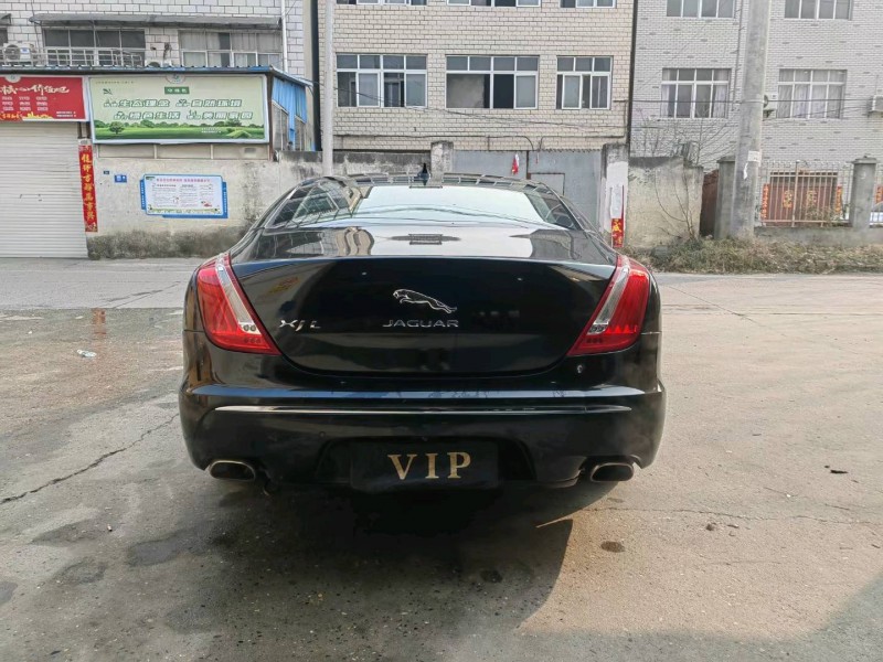 武汉14年捷豹XJL9