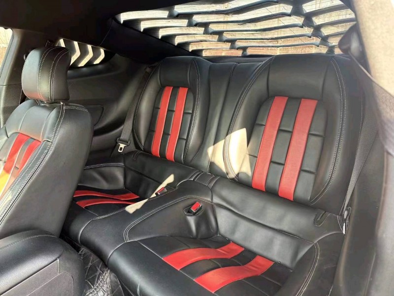 北京16年福特野马2