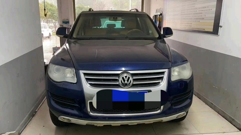 北京09年大众途锐3