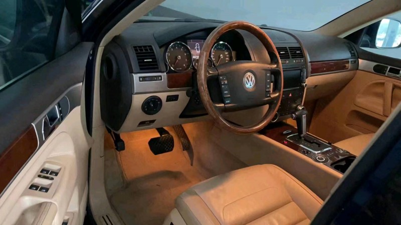 北京09年大众途锐2