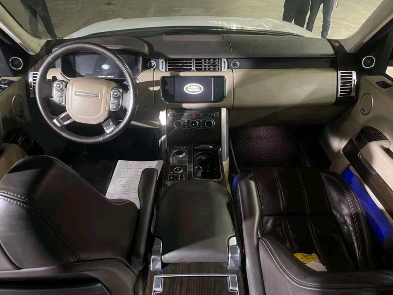 济宁15年路虎揽胜行政5