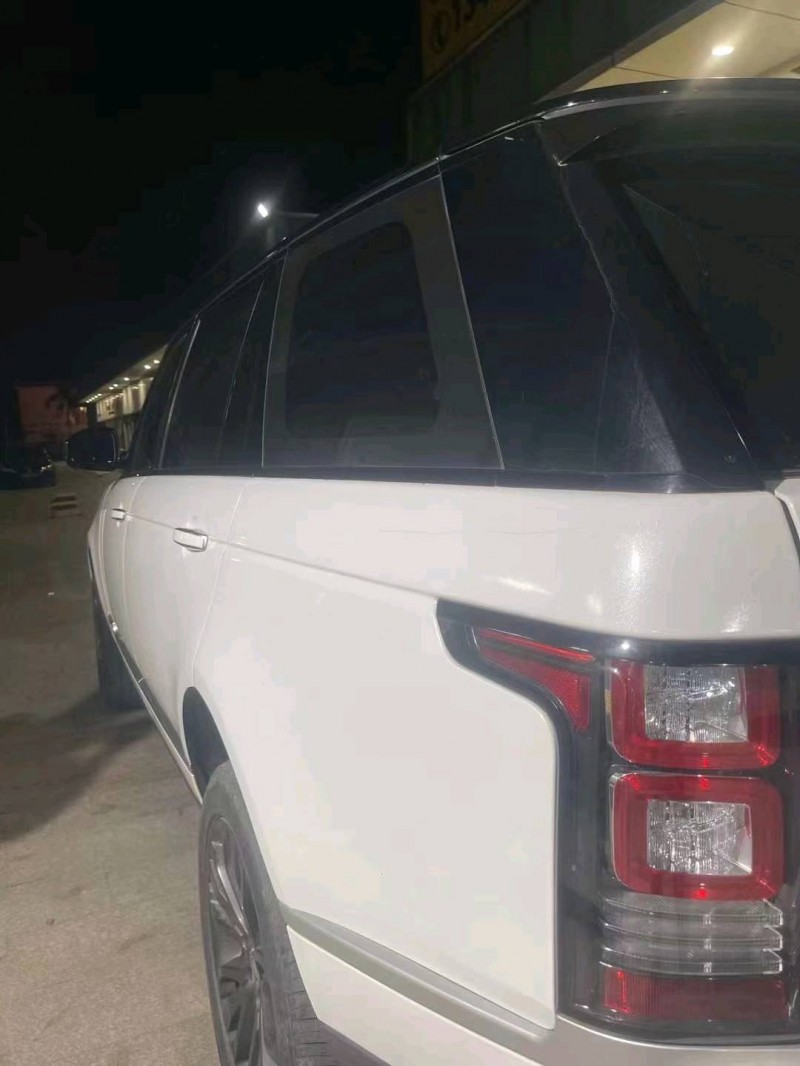 济宁15年路虎揽胜行政6