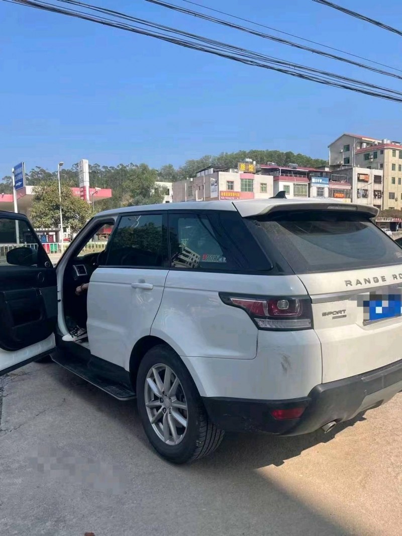 济宁17年路虎揽胜运动6