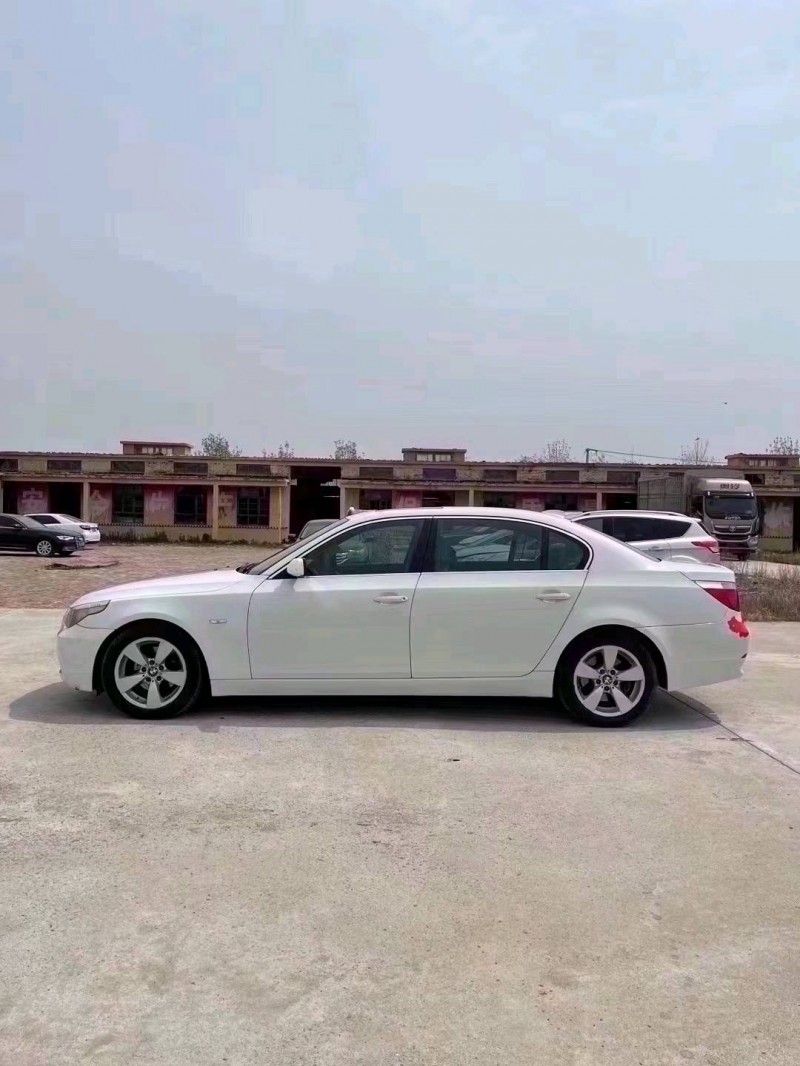 邯郸09年宝马5系4
