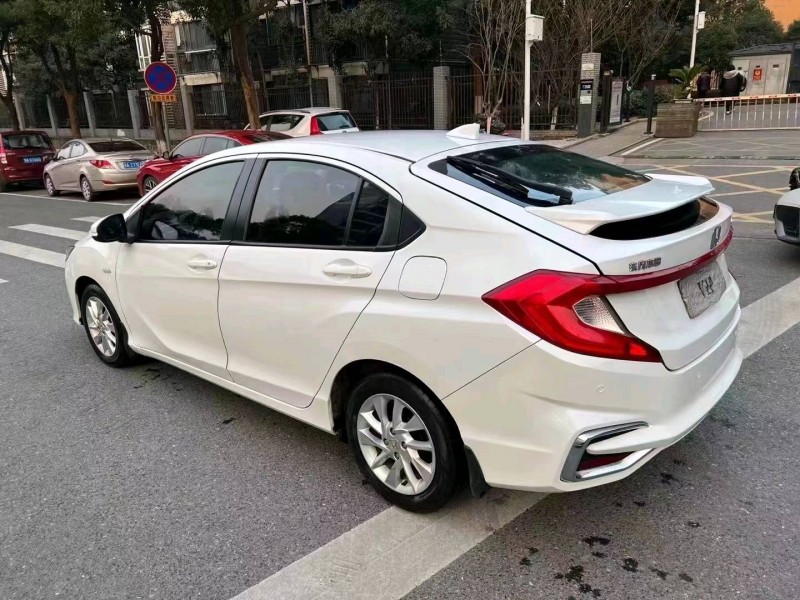 宜昌19年本田竞瑞3