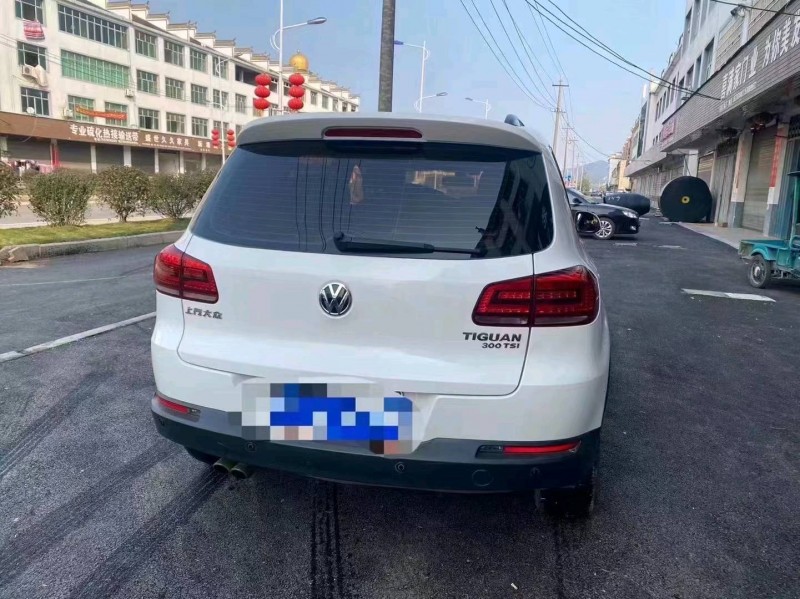 宜春19年大众途观5
