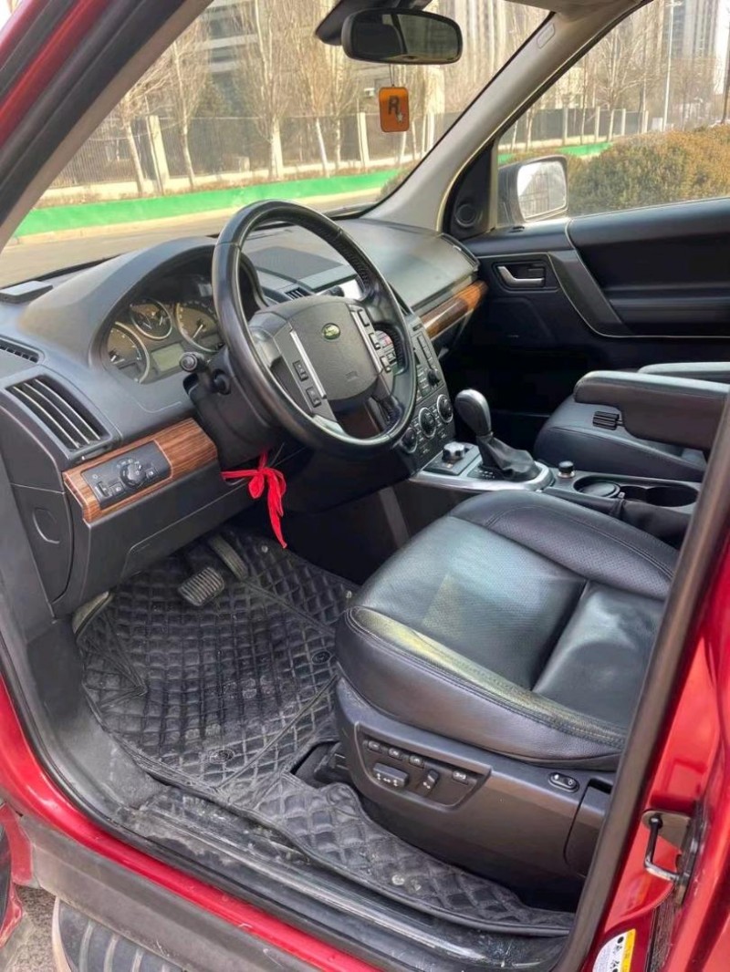 沈阳10年路虎神行者3