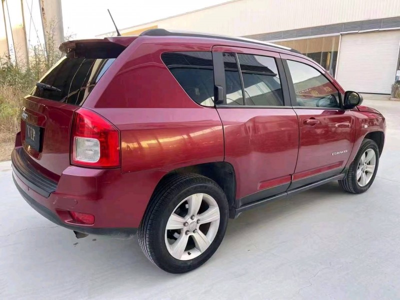 济宁13年Jeep指南者6