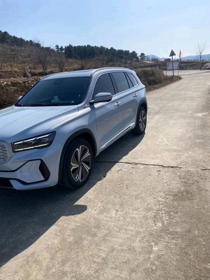 济南22年吉利星越7