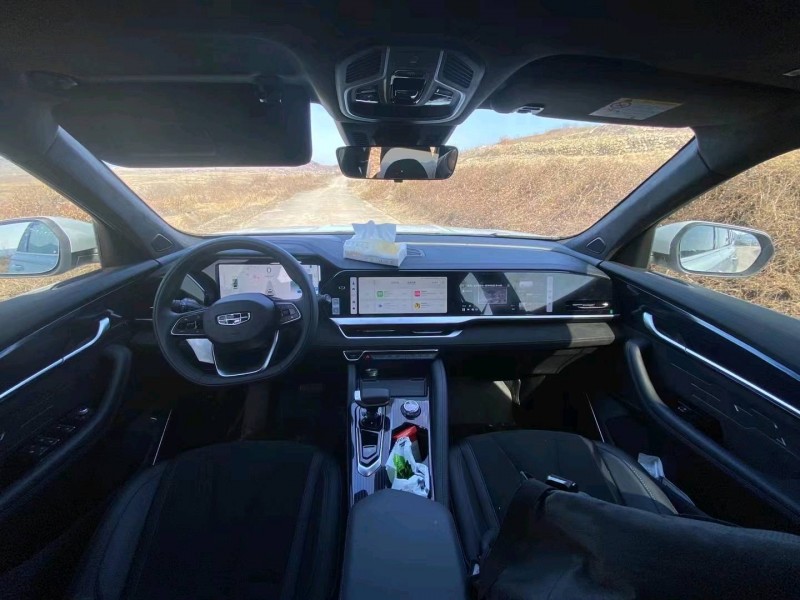 济南22年吉利星越4