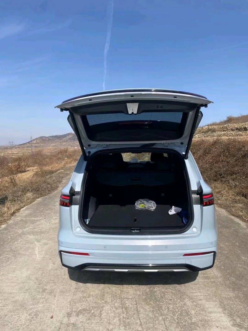 济南22年吉利星越2