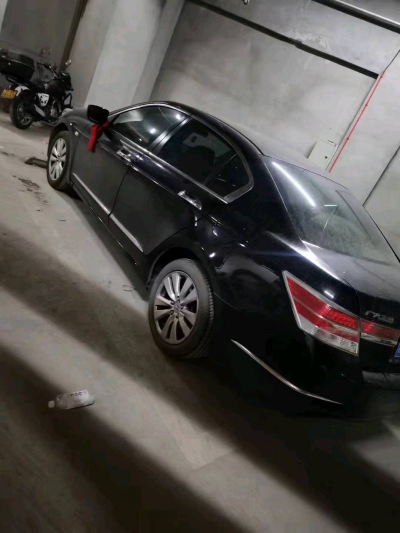 济南13年本田雅阁3