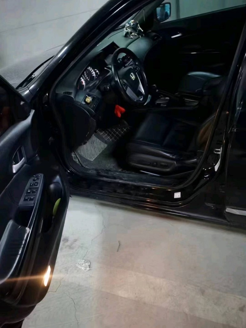 济南13年本田雅阁2