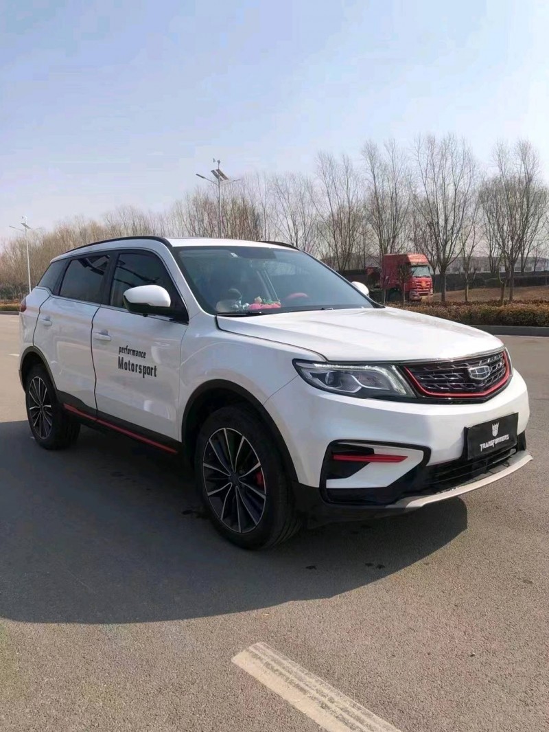 济南21年吉利博越7