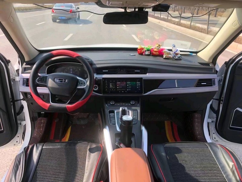 济南21年吉利博越6