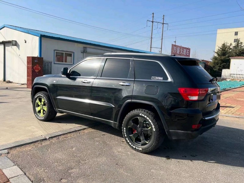 枣庄12年Jeep大切诺基3
