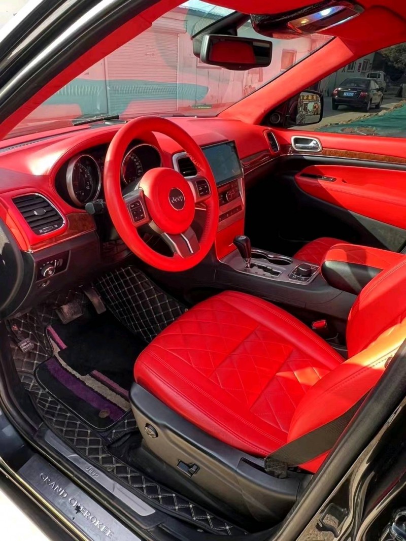 枣庄12年Jeep大切诺基4