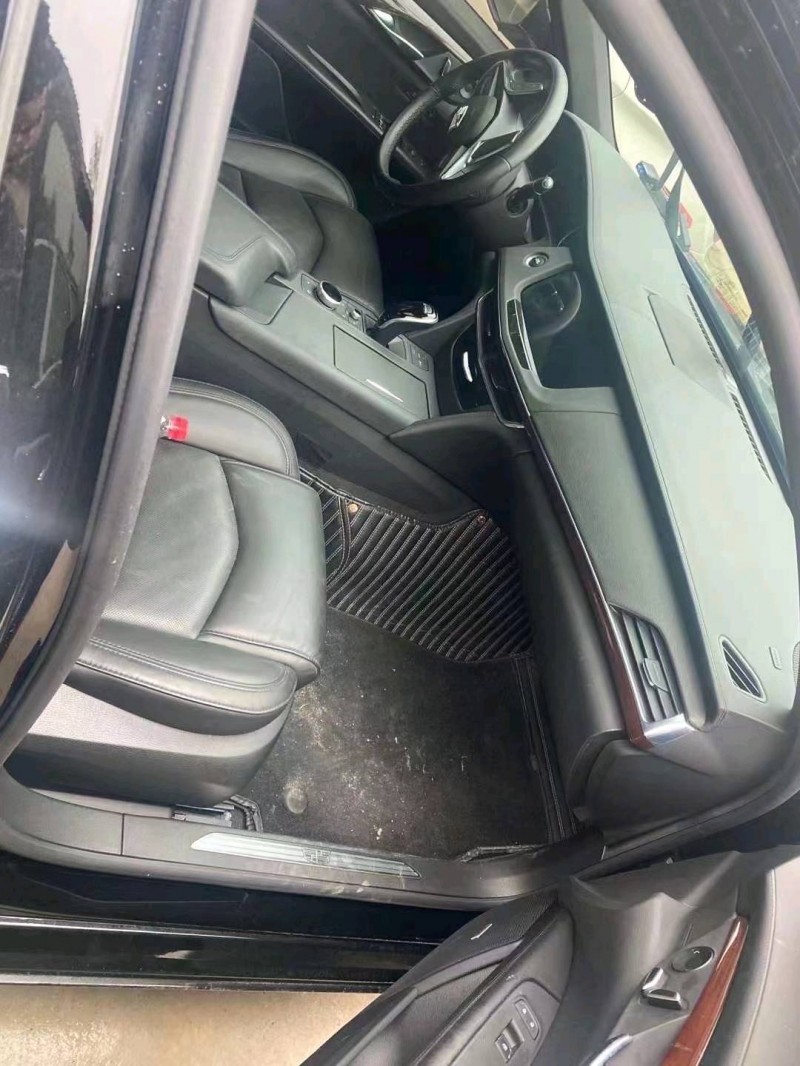 邯郸21年凯迪拉克CT66