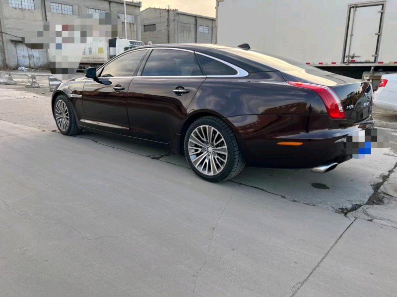 青岛12年捷豹XJL3
