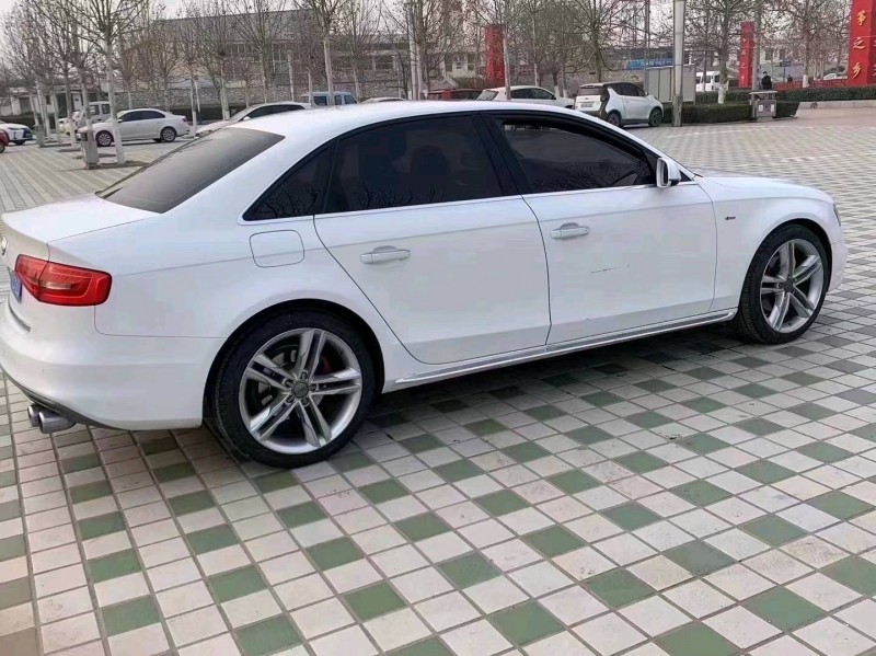 枣庄16年奥迪A4L6