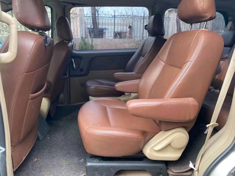 东营17年别克GL83