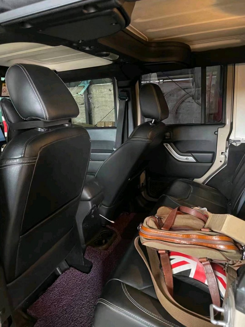 石家庄17年Jeep牧马人5