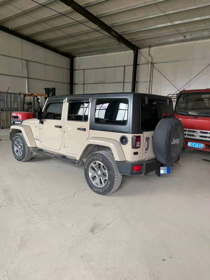 石家庄17年Jeep牧马人7