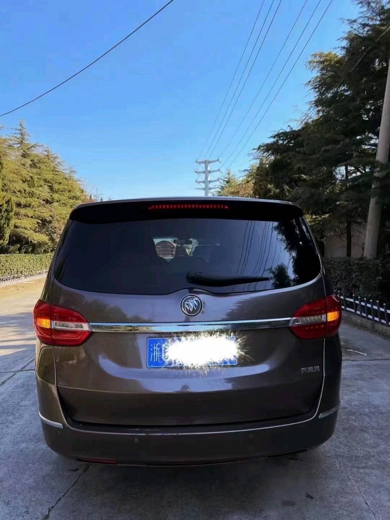 枣庄16年别克GL82